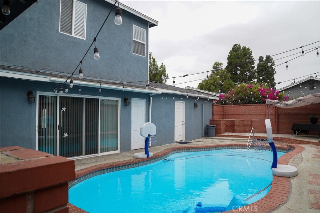 14855 Faceta Dr