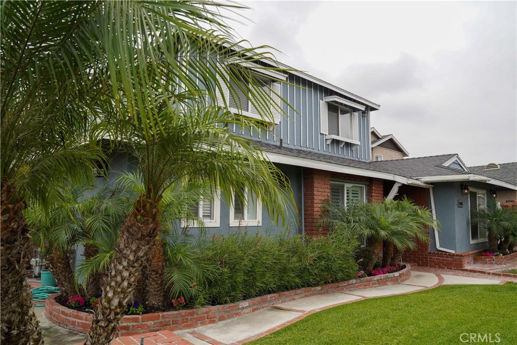 14855 Faceta Dr