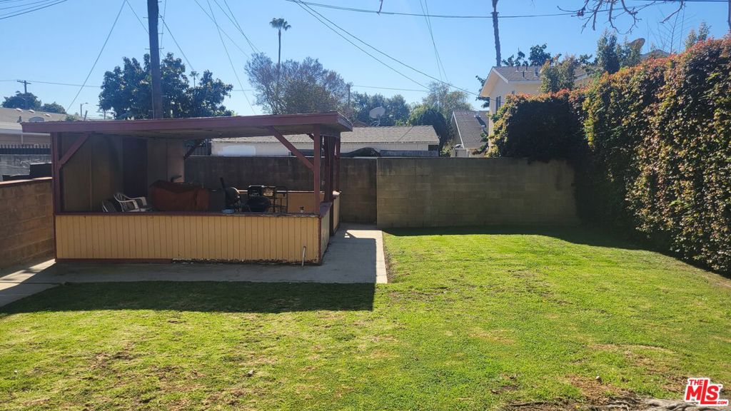 3530 W 27th Street