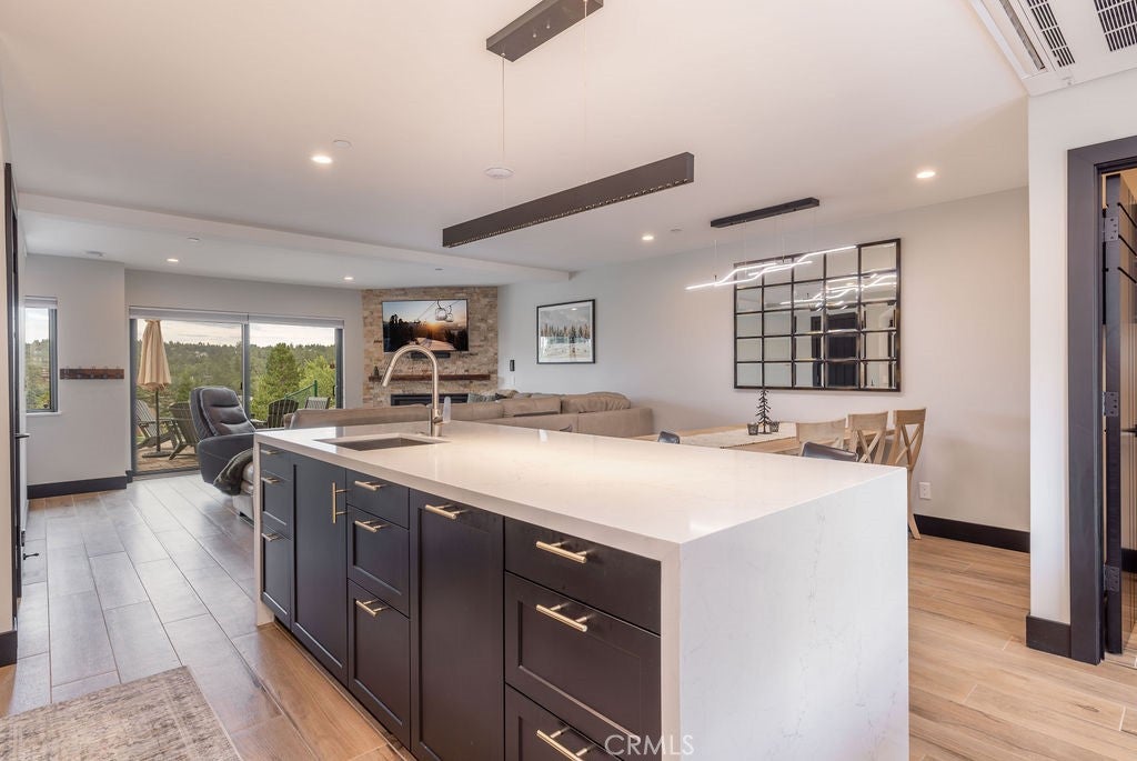 43000 Clover Drive 25