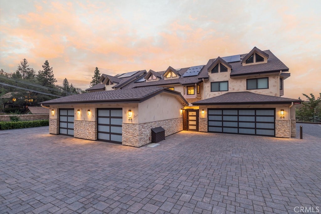 43000 Clover Drive 25