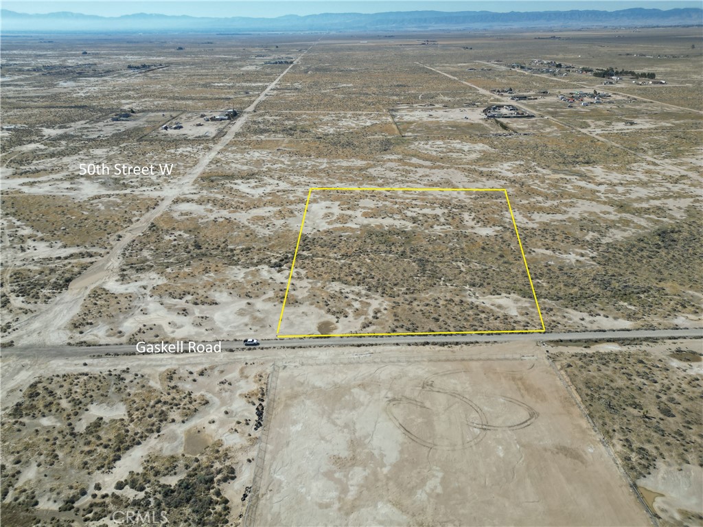 Seller financing avaliable! A piece of land with approx 108,900 square feet or 2.5 acres is now avaliable for sale in the city of Rosamond, California. The lot is zoned residential, but buyer to confirm with the city of Rosamond to verify what exactly can be built on the lot. The land is within a ten minute drive of hwy 14 which provides an easy commute to the neighboring cities such as Lancaster and Palmdale.