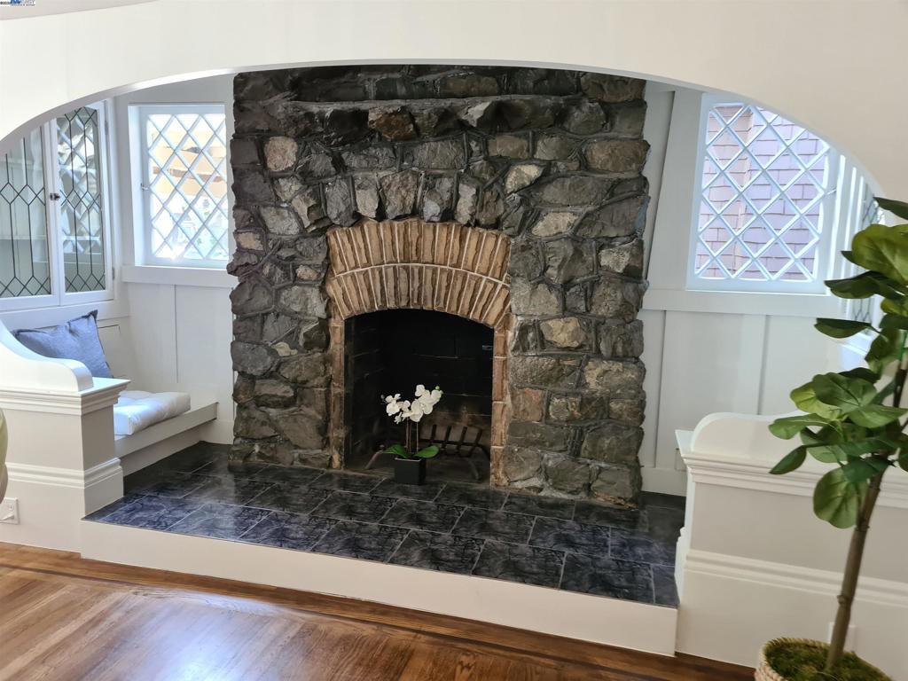 ALAMEDA - Residential