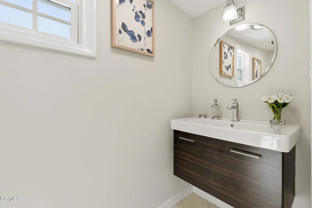 Sierra Madre, California 91024, United States, 4 Bedrooms Bedrooms, ,4 BathroomsBathrooms,Residential,Active,251487