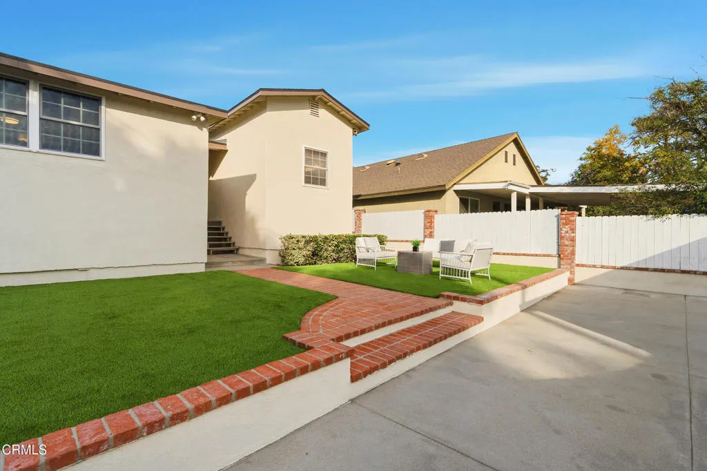 Sierra Madre, California 91024, United States, 4 Bedrooms Bedrooms, ,4 BathroomsBathrooms,Residential,Active,251487