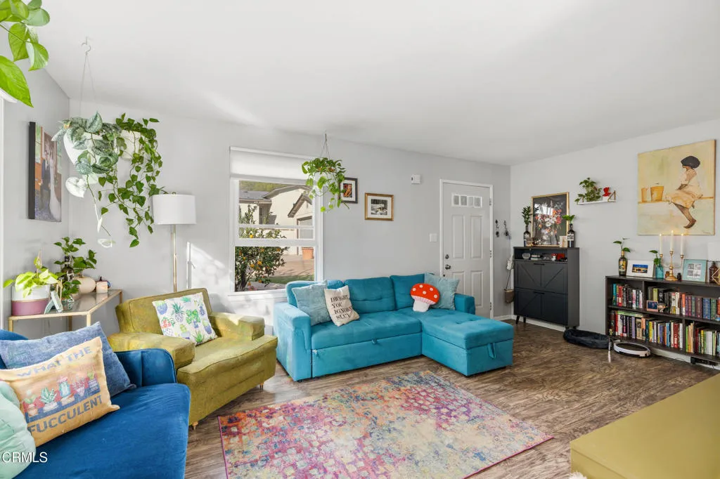 Sierra Madre, California 91024, United States, 4 Bedrooms Bedrooms, ,4 BathroomsBathrooms,Residential,Active,251487