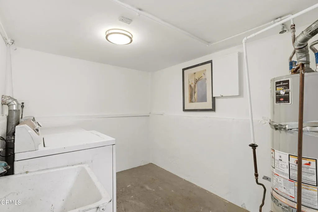 Sierra Madre, California 91024, United States, 4 Bedrooms Bedrooms, ,4 BathroomsBathrooms,Residential,Active,251487