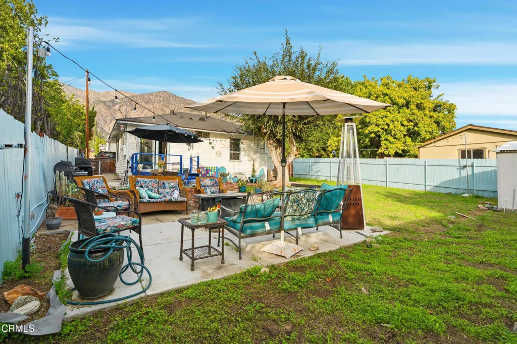 Sierra Madre, California 91024, United States, 4 Bedrooms Bedrooms, ,4 BathroomsBathrooms,Residential,Active,251487