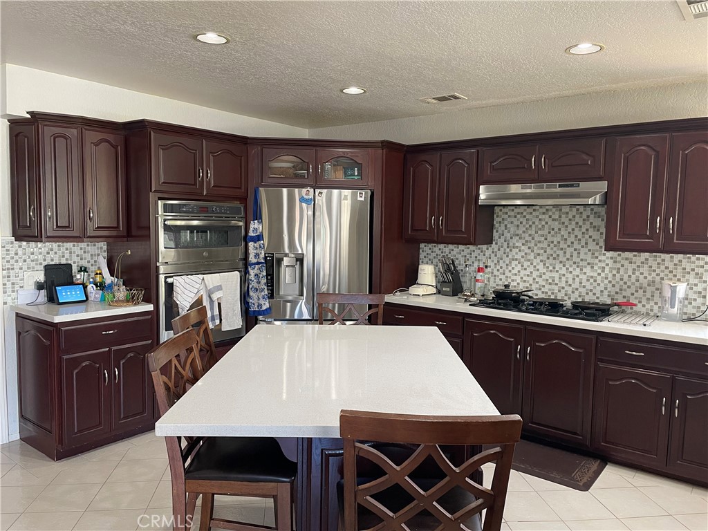 unknown - Residential Lease