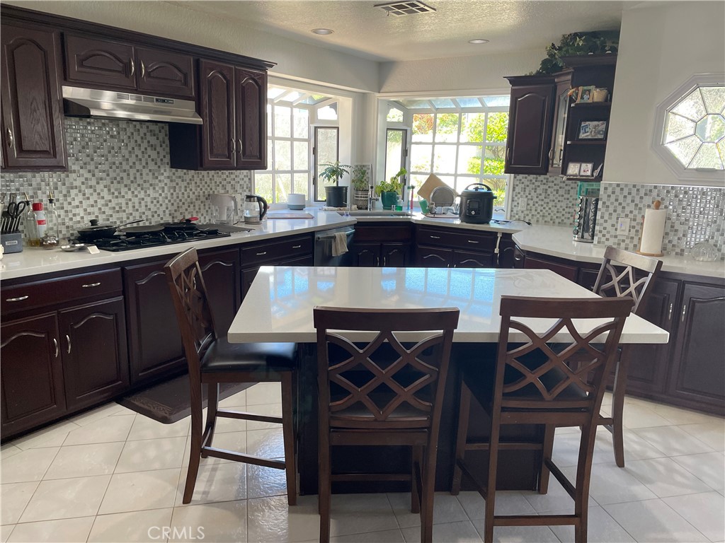 unknown - Residential Lease