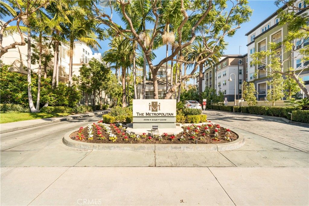 Photo of 2233 Martin #204, Irvine, CA 92612 (MLS # OC26011748)
