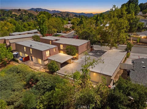 Photo of 27511 Endeavor St ST, Agoura Hills, CA 91301 (MLS # PW26176886)
