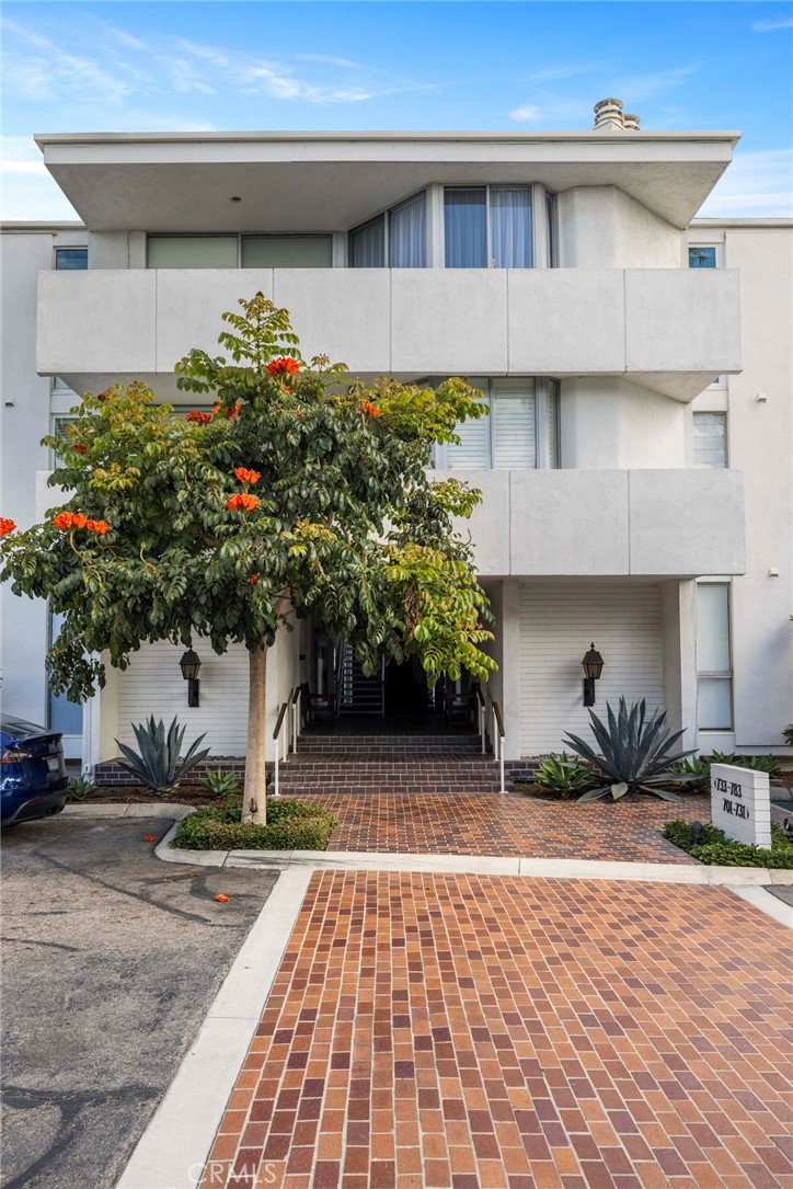 Sandcastle (SAND) - Residential