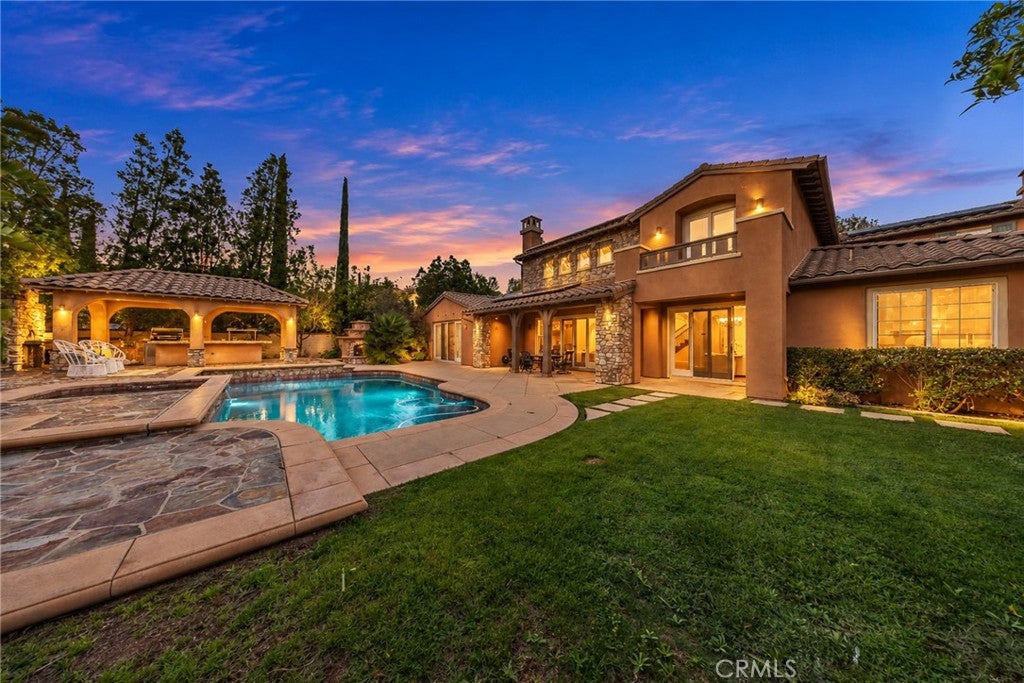 3163 Venezia Terrace