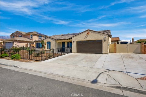 Photo of 1560 Foothill Dr, Banning, CA 92220 (MLS # CV26211118)