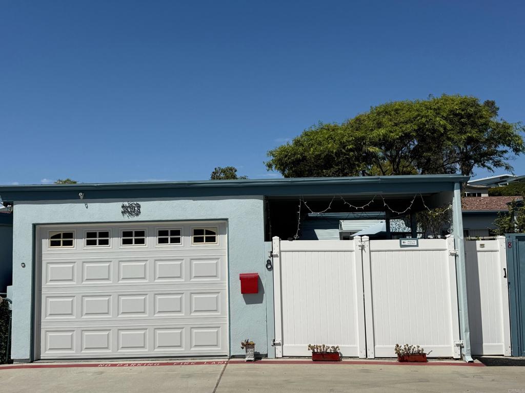 3839 Vista Campana S