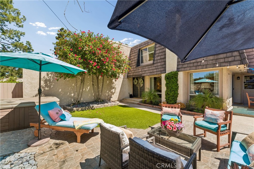 1507 Redwood Circle