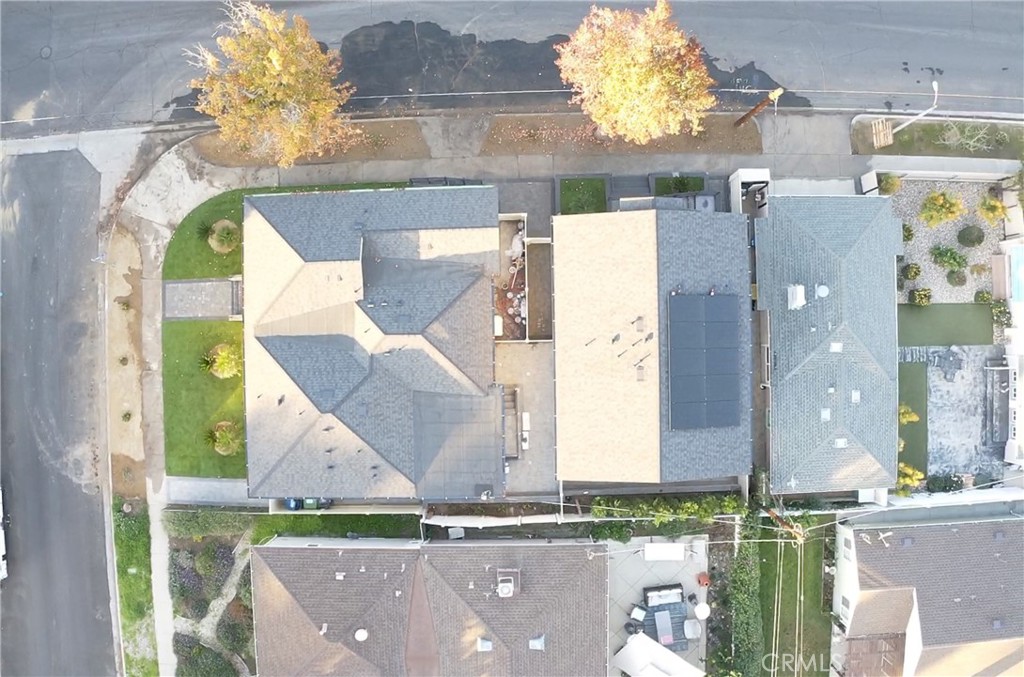 5972 Jamieson Avenue