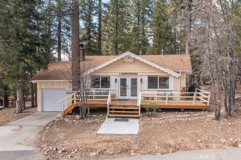 Photo of 43496 Colusa Dr, Big Bear Lake, CA 92315 (MLS # IG26087853)