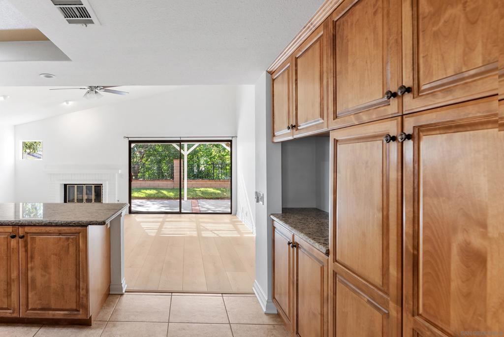 Rancho Bernardo - Residential Lease