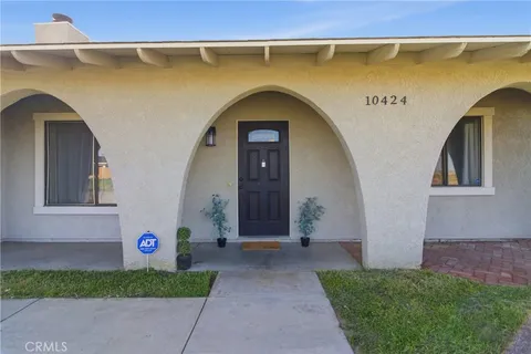 10424 Stage Coach Drive, Adelanto, CA 92301 - #: HD26023319