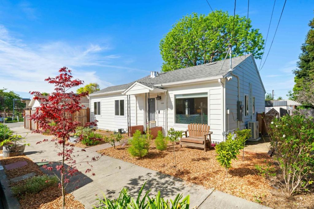 1330 Northside Avenue, Berkeley CA 94702