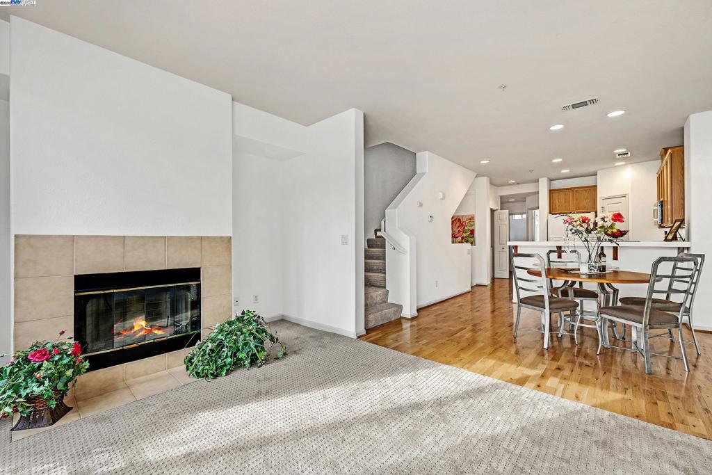 DOWNTOWN HAYWARD - Residential