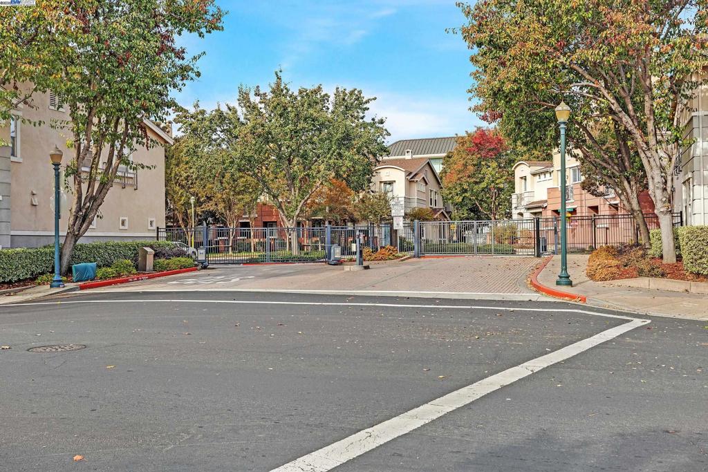 DOWNTOWN HAYWARD - Residential