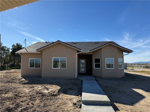 Photo of 47363 W 93rd Street, Lancaster, CA 93536 (MLS # SR26040916)