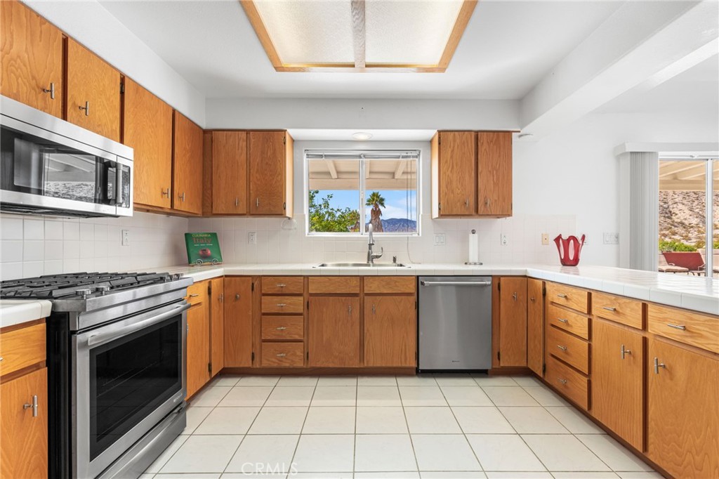 Desert View Estates (34004) - Residential