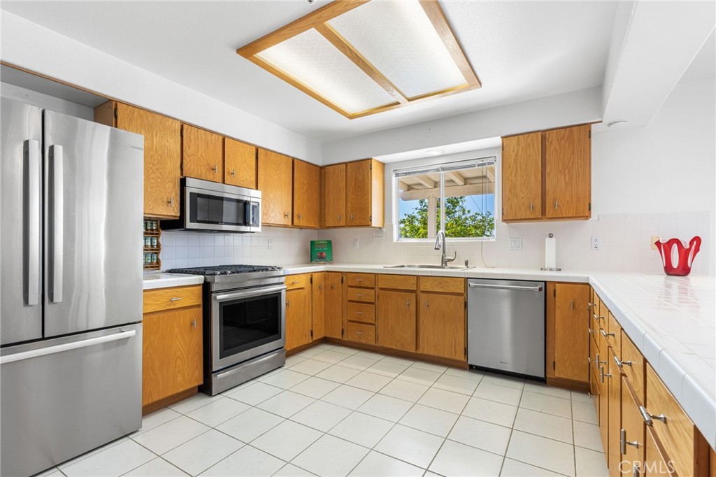 Desert View Estates (34004) - Residential