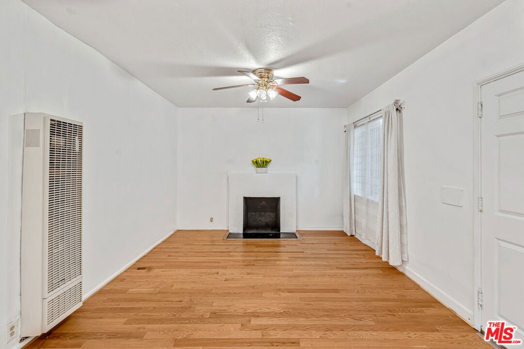 Photo of 1215 W 59th Street, Los Angeles, CA 90044 (MLS # 26996949)