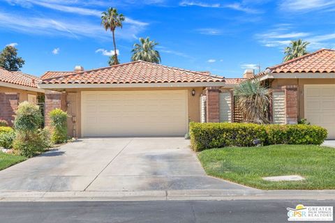Photo of 281 S Serena Drive, Palm Desert, CA 92260 (MLS # 26677425PS)