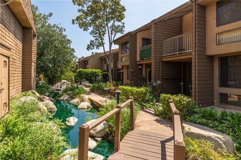 1675 W Lambert Road 19 La Habra CA 90631