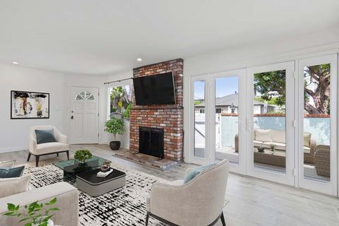 Photo of 510 24th Street, Manhattan Beach, CA 90266 (MLS # SB25242977) Photo of 510 24th Street, Manhattan Beach, CA 90266 (MLS # SB25242977)