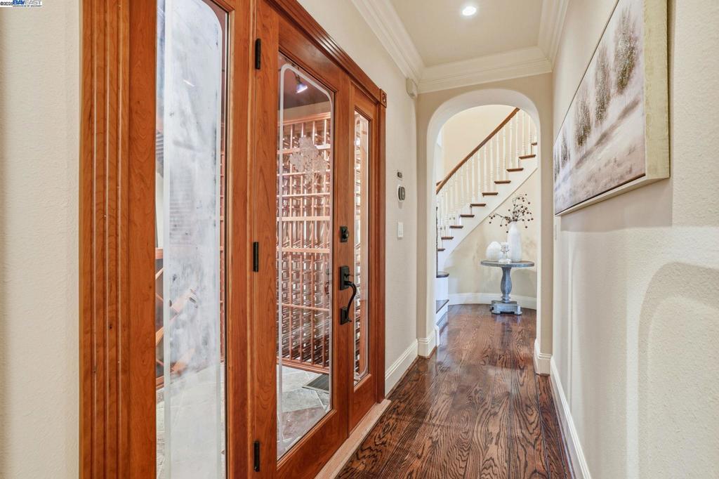 BLACKHAWK C. C. - Residential
