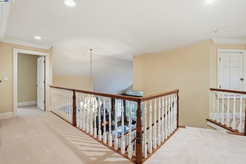 BLACKHAWK C. C. - Residential