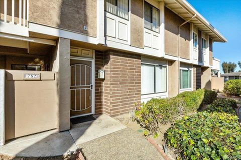 17523 Fairlie Road San Diego CA 92128