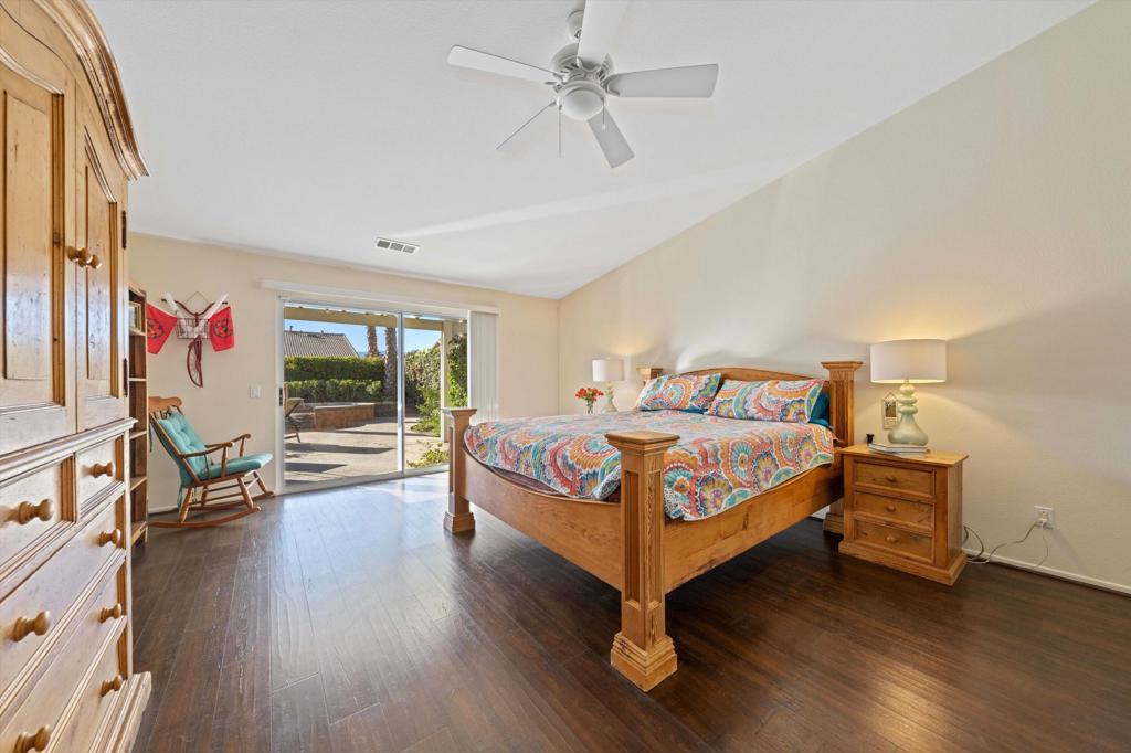 Las Brisas North - Residential