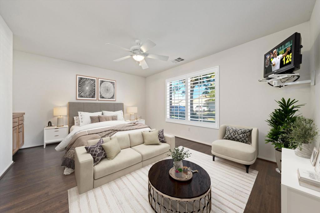 Las Brisas North - Residential