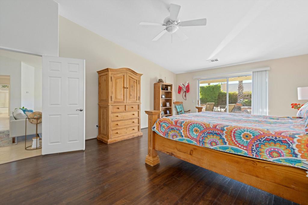 Las Brisas North - Residential