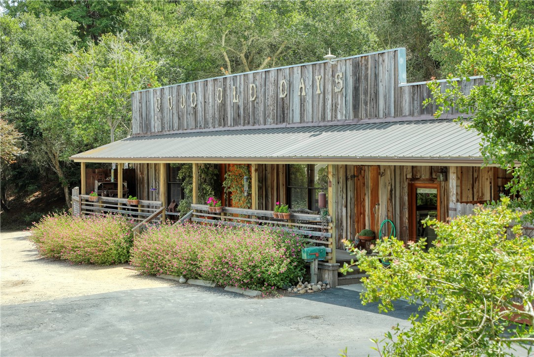 765 Price Canyon Road
