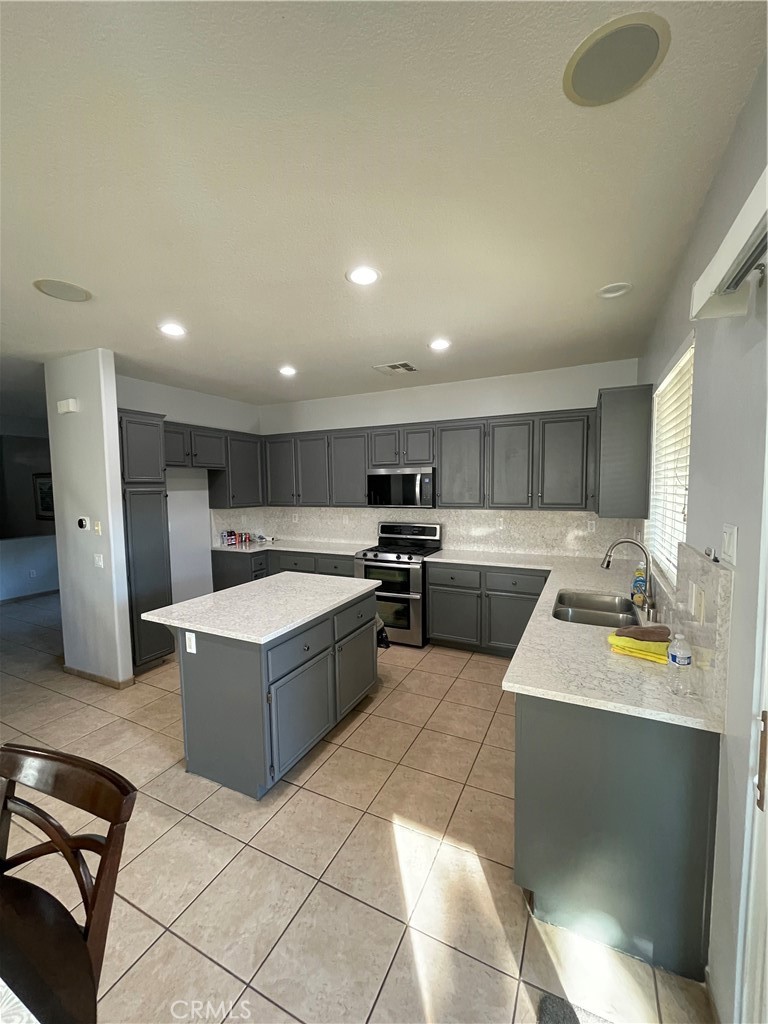 Chelsea (St. Clare) (CHLSA) - Residential Lease