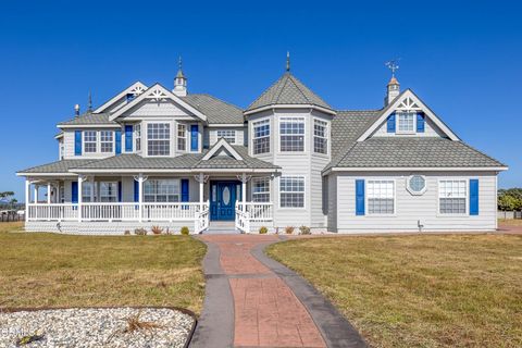 Photo of 19351 Del Mar Drive, Fort Bragg, CA 95437 (MLS # C1-11057)