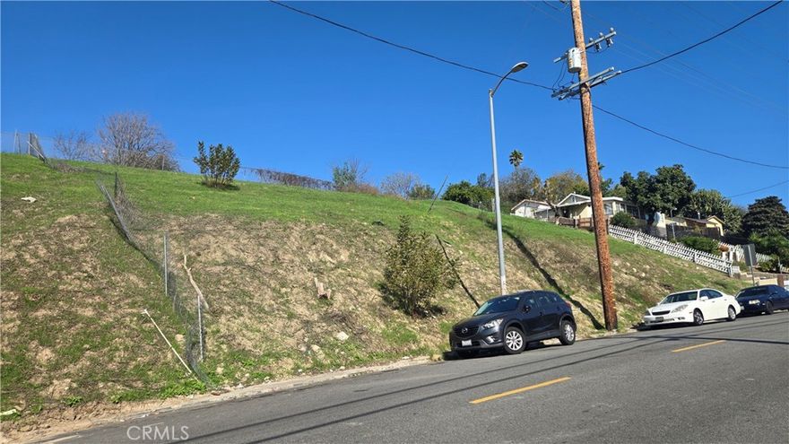 Build your dream home :) on this 4,948.5 sq ft Lot. Don’t miss this incredible chance to own land in one of LA’s most desirable and connected neighborhoods. Peaceful hillside setting with natural surroundings and hill views.