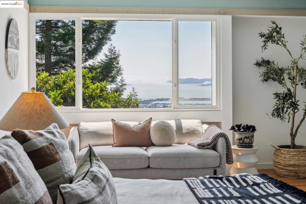 BERKELEY HILLS - Residential