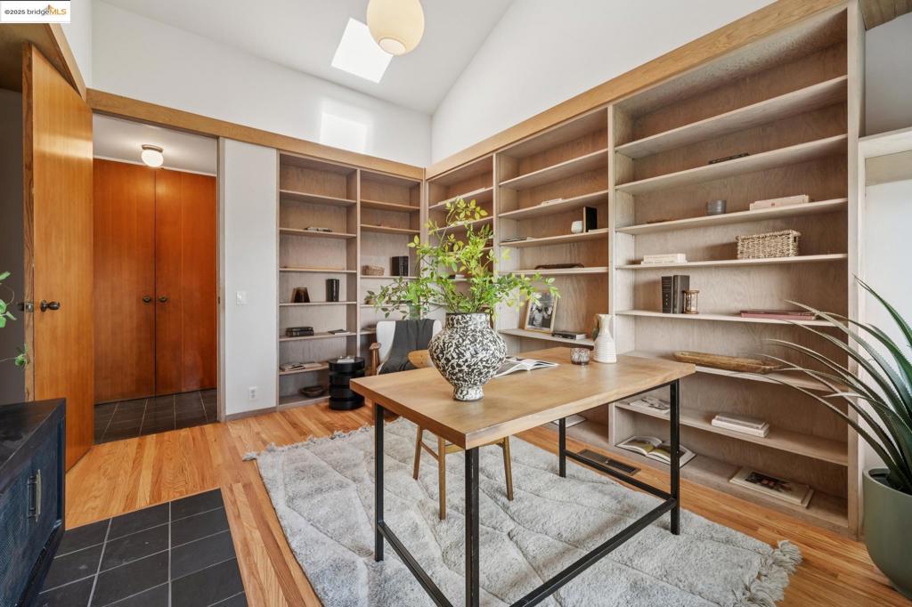 BERKELEY HILLS - Residential