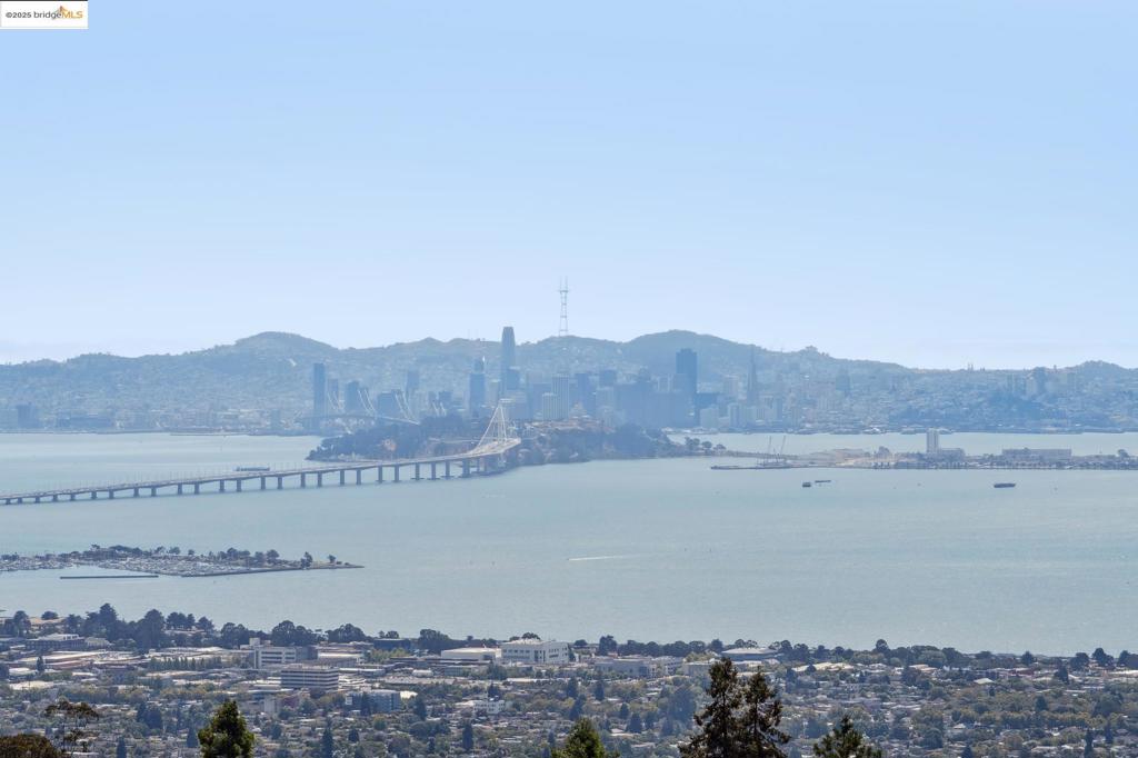 BERKELEY HILLS - Residential