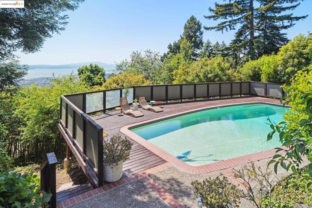 BERKELEY HILLS - Residential