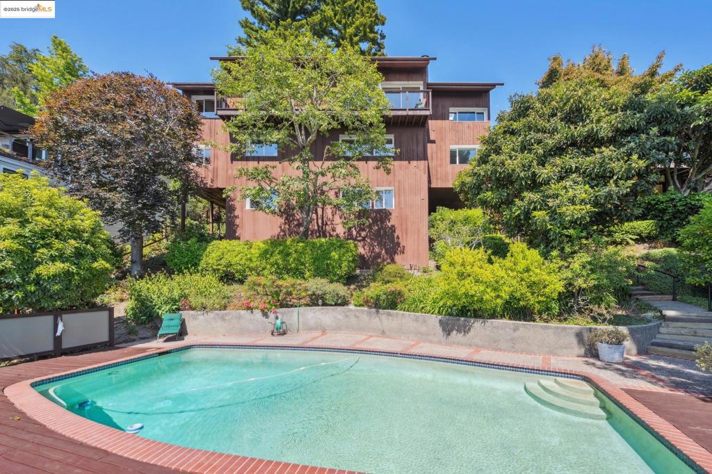 BERKELEY HILLS - Residential